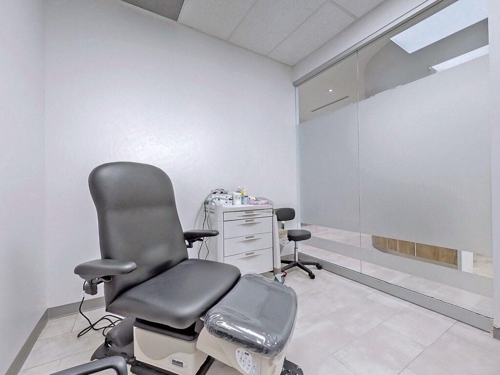 Transform Your Workspace: Office Renovation Services in Toronto, GTA, Niagara Region, and Hamilton 2 newly renovated medical office