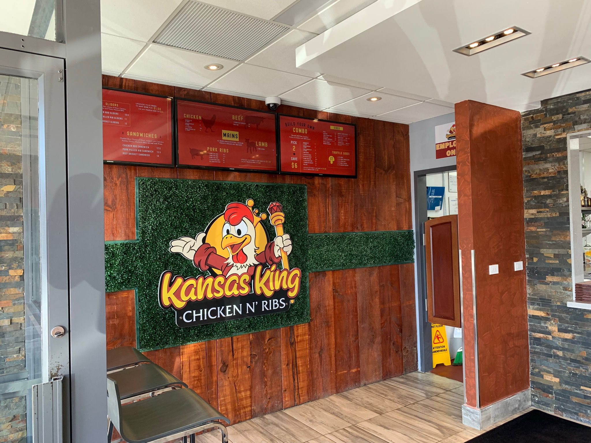 Transforming Kansas King Chicken & Ribs: A Restaurant Renovation Success Story 11 Restaurant renovation contractor project at Kansas King Chicken Ribs in Greater Toronto Area 6